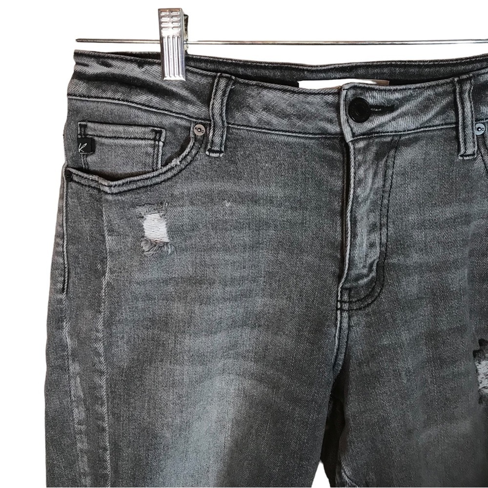 Kancan bermuda shorts 9/28 gray fringed hem  stretch distressed 10” inseam - Picture 2 of 9